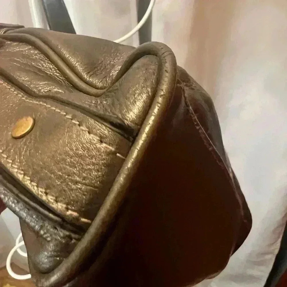 Gunmetal Gray Leather Shoulder Bag - Picture 5 of 10